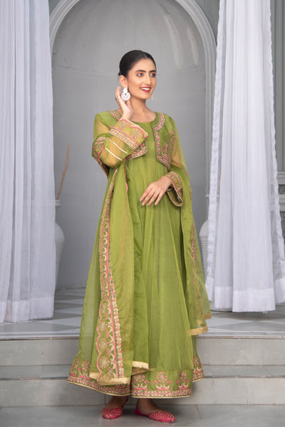 Green Embroidered Organza Suit | 3 Pc | Stitched