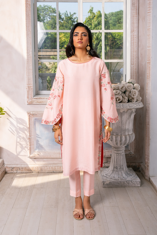 fiza ali dresses designs Fiza ali gorgeous aplic designer dress/aplic designer dress/colorful  aplicdress
