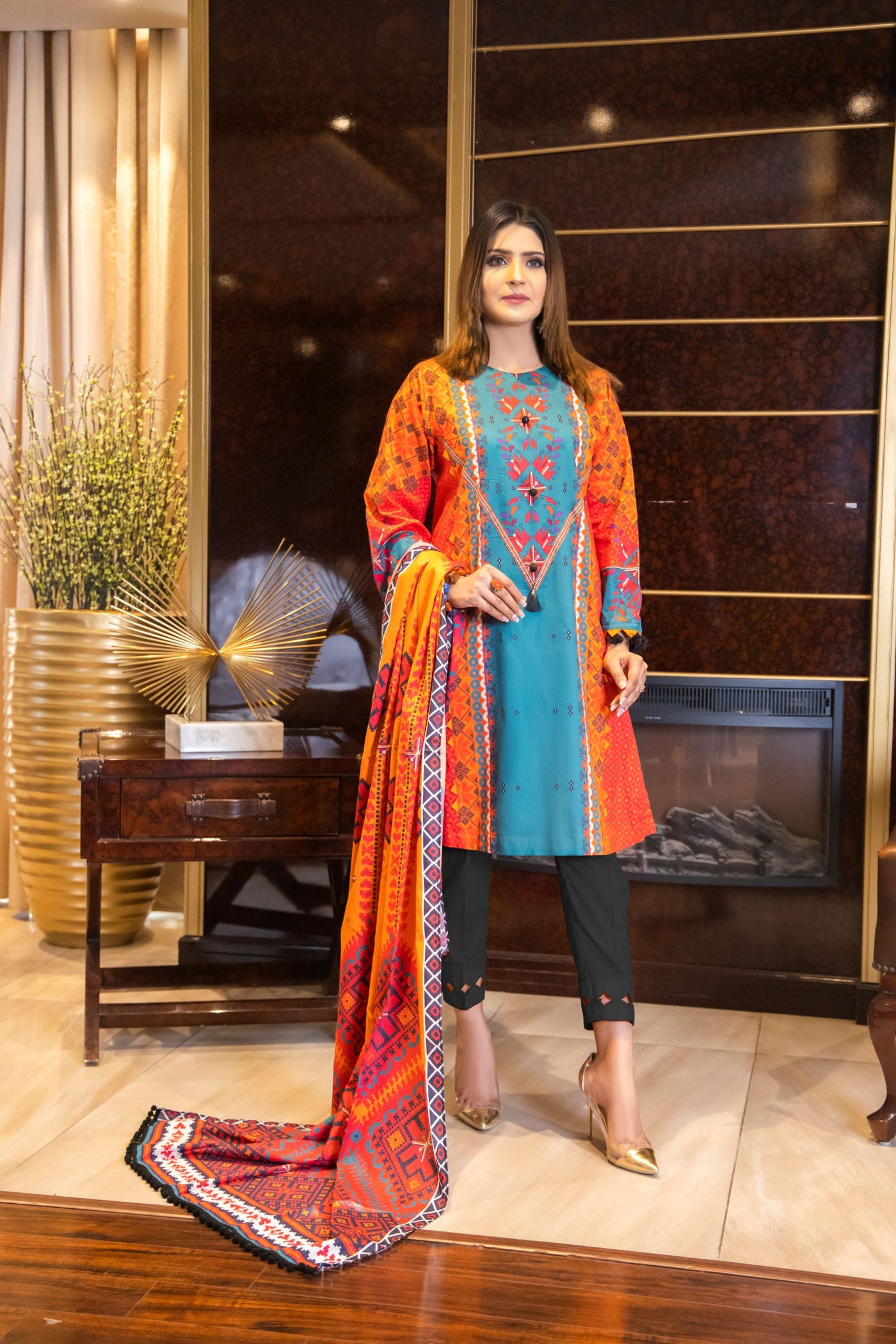 3 Piece Lawn Elegant Summer Suit Beautiful Multi Color Suit Rang-e-Bahar - Front
