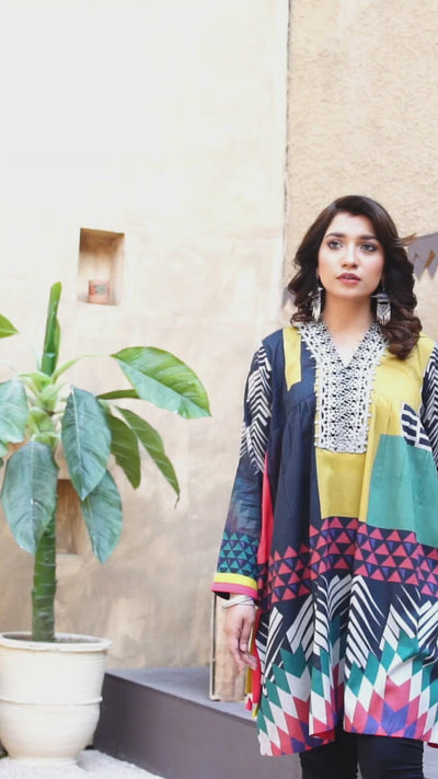 Printed Shirt 9007 | Lawn | Stitched video view